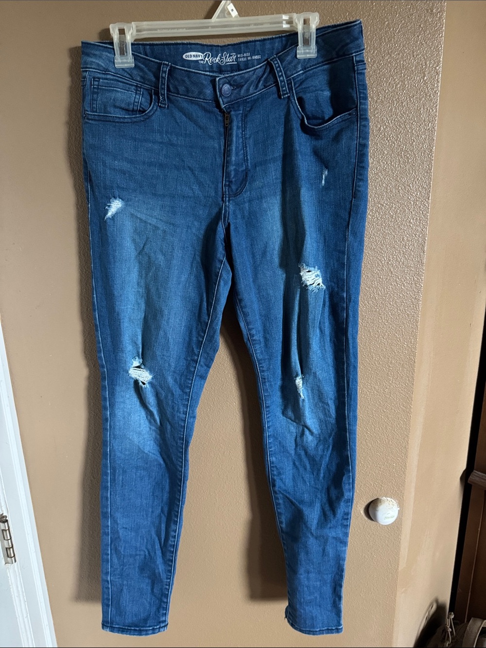 Old Navy Rock Star mid rise Denim Women's Distressed Blue Jeans 12 Long